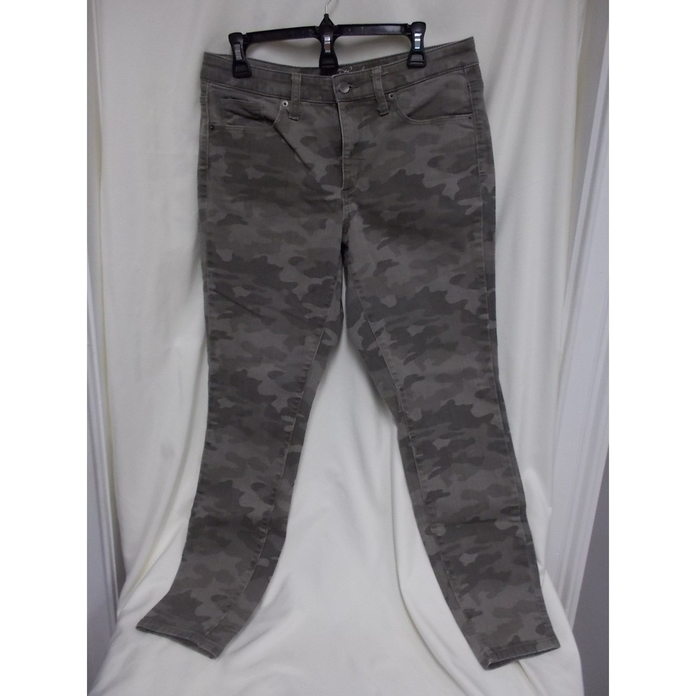 Universal Thread Womens Camo Skinny Jeans Grey Olive Camouflage Size 10/30R - Picture 1 of 6